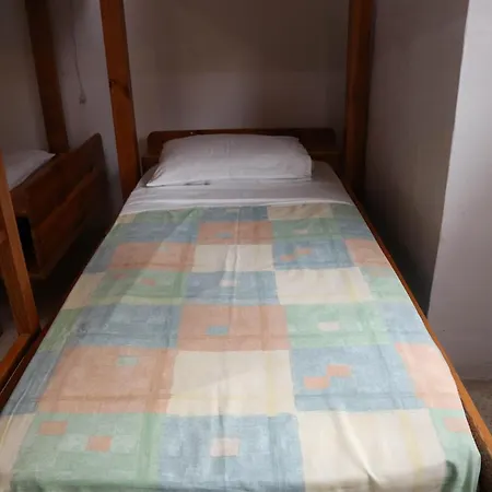 Nsts 60 Student Residence * Слима