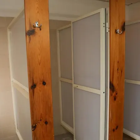 Hostel Nsts 60 Student Residence *