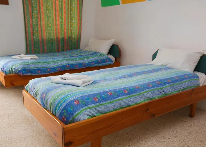 Hostel Nsts 60 Student Residence