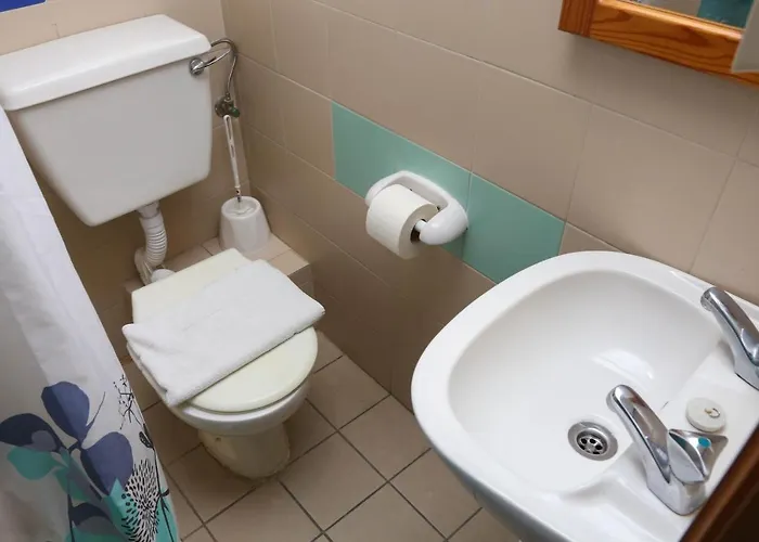 Hostel Nsts 60 Student Residence Sliema