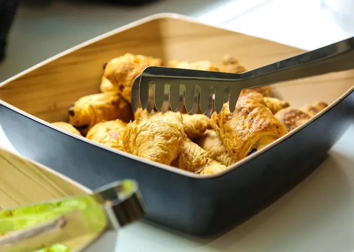 호스텔 히버니아 레지던스 & 호스텔 *